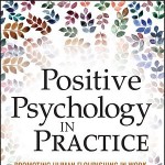 کتاب لاتین روانشناسی مثبت گرا در عمل (2015)