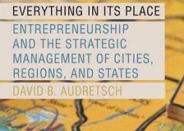 کتاب لاتین کارآفرینی و مدیریت استراتژیک شهرها، مناطق و ایالات (2015)