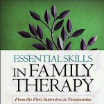 کتاب لاتین مهارت‌های ضروری در خانواده درمانی (2009)