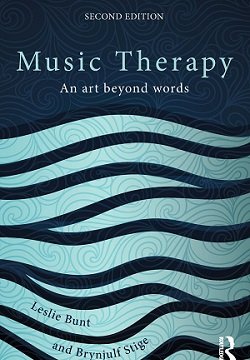 کتاب لاتین موسیقی درمانی؛ هنر فراتر از کلمات (2014)